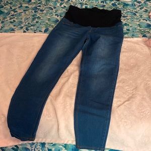 Pregnancy jeans